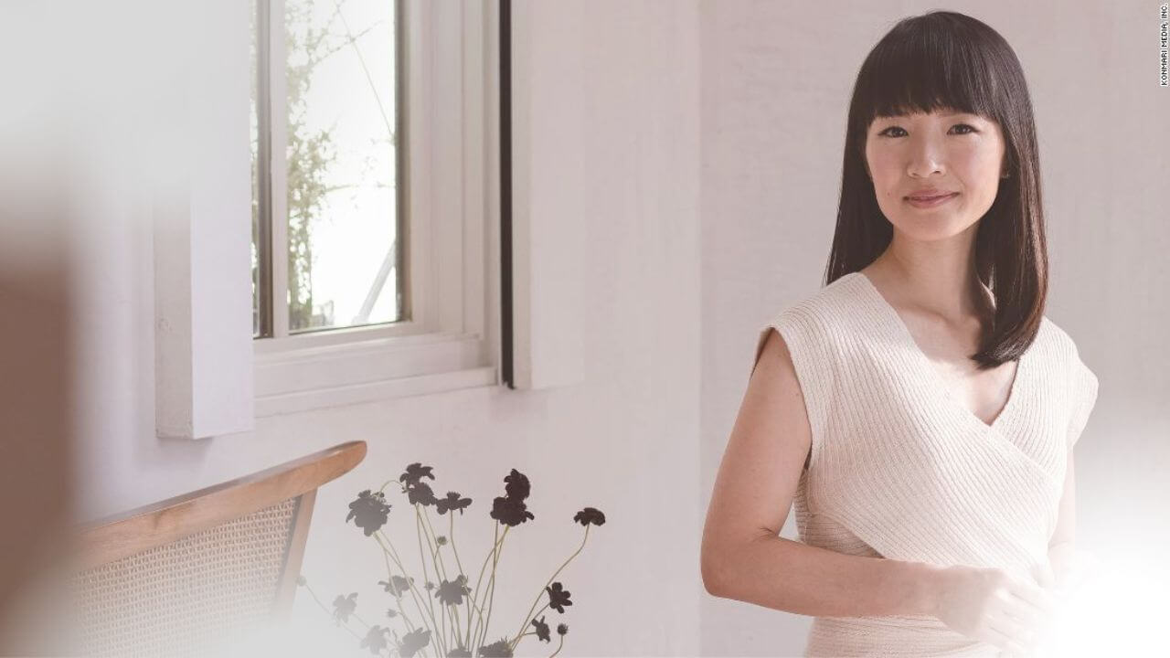 A Rainha da Arrumação Marie Kondo Agora Tem uma Casa Bagunçada